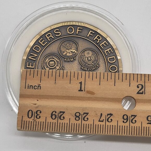 NOBLE EAGLE ENDURING FREEDOM DEFENDERS OF FREEDOM Sept 11th, 2001 Military Coin - Picture 3 of 6